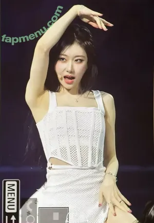 Chaeryeong / ITZY (채령 / chaerrry0 nude photo #0203