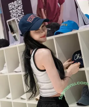 Chaeryeong / ITZY (채령 / chaerrry0 nude photo #0214