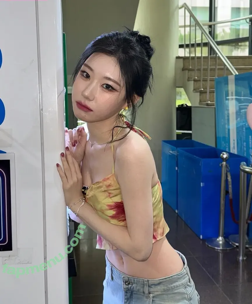 Chaeryeong nude photo #0160 (ITZY (채령 / chaerrry0)