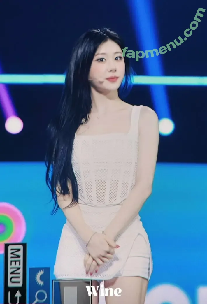 Chaeryeong nude photo #0190 (ITZY (채령 / chaerrry0)
