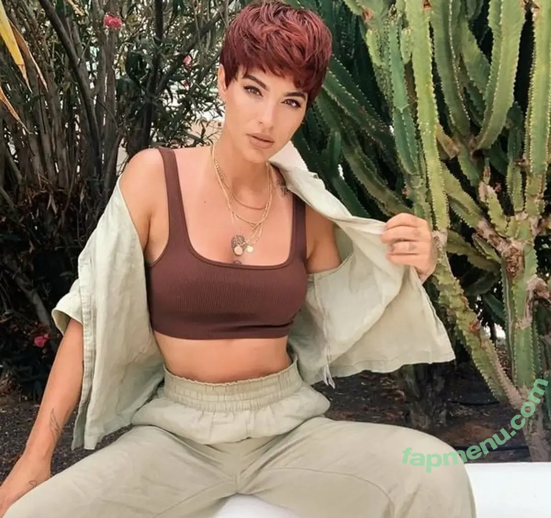 Chameen Loca nude photo #0005 (Chameen Loca)