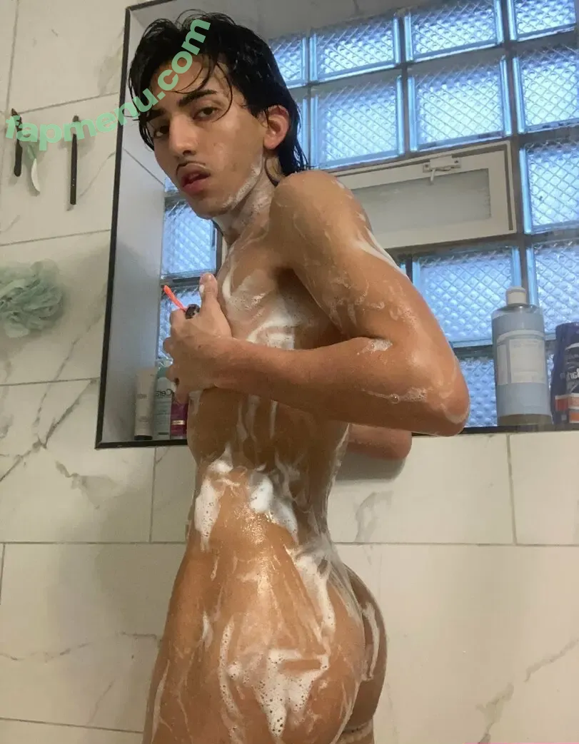 champagneeacee nude photo #0020 (champagneeacee)