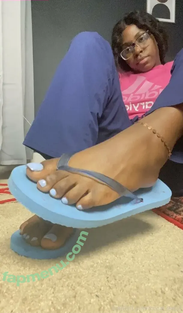 chanel_feet23 nude photo #0015 (chanel_feet23)
