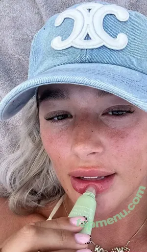 Channon Mooney / channonmooney nude photo #0011