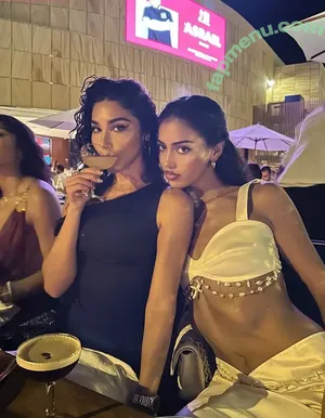 Chantel Jeffries / Ceejay the DJ / ChantelJeffries nude photo #2541