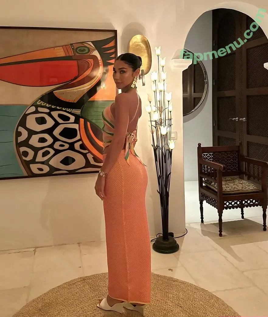 Chantel Jeffries nude photo #2469 (Ceejay the DJ / ChantelJeffries)