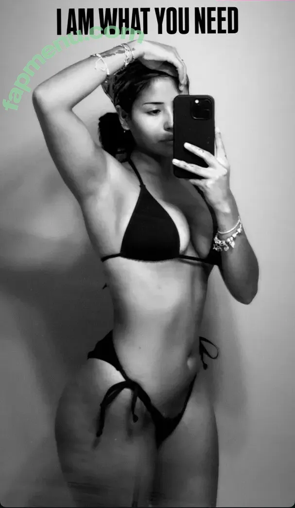 Chantell Flores nude photo #0001 (chantelle_flores_)