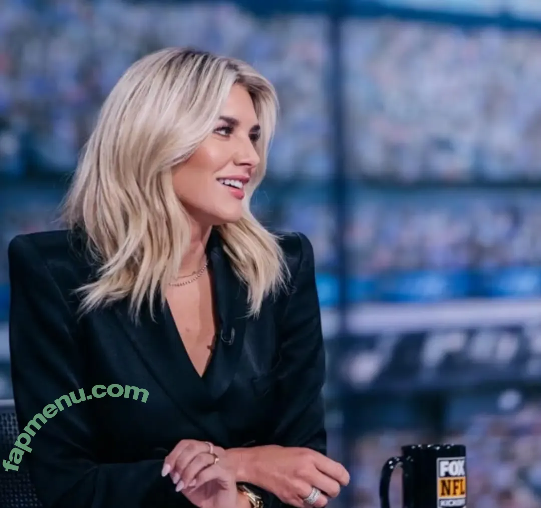 Charissa Thompson nude photo #0059 (Sportscaster / charissajthompson)
