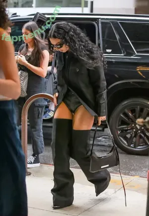Charli XCX / charli_xcx / charlignarly nude photo #3406