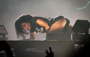 Charli XCX / charli_xcx / charlignarly nude photo #3454