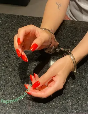 charlotte.a.bondage / charlottebrookefetish5 nude photo #0009