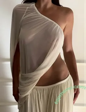 Charlotte Argyrou / char_argyrou nude photo #0007