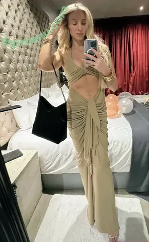 Charlotte Flair / WWE / charlottewwe nude photo #1184