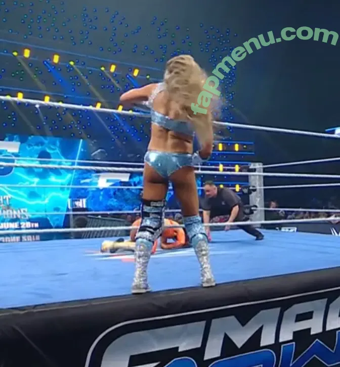 Charlotte Flair nude photo #1054 (WWE / charlottewwe)