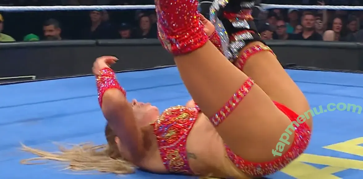 Charlotte Flair nude photo #1103 (WWE / charlottewwe)