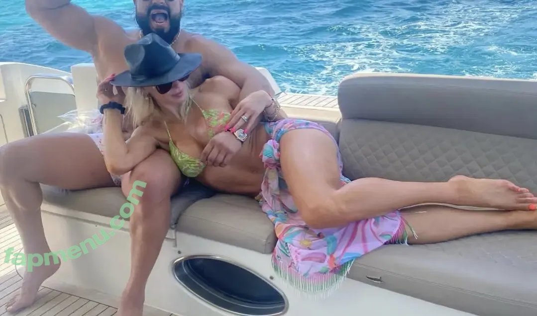 Charlotte Flair nude photo #1210 (WWE / charlottewwe)
