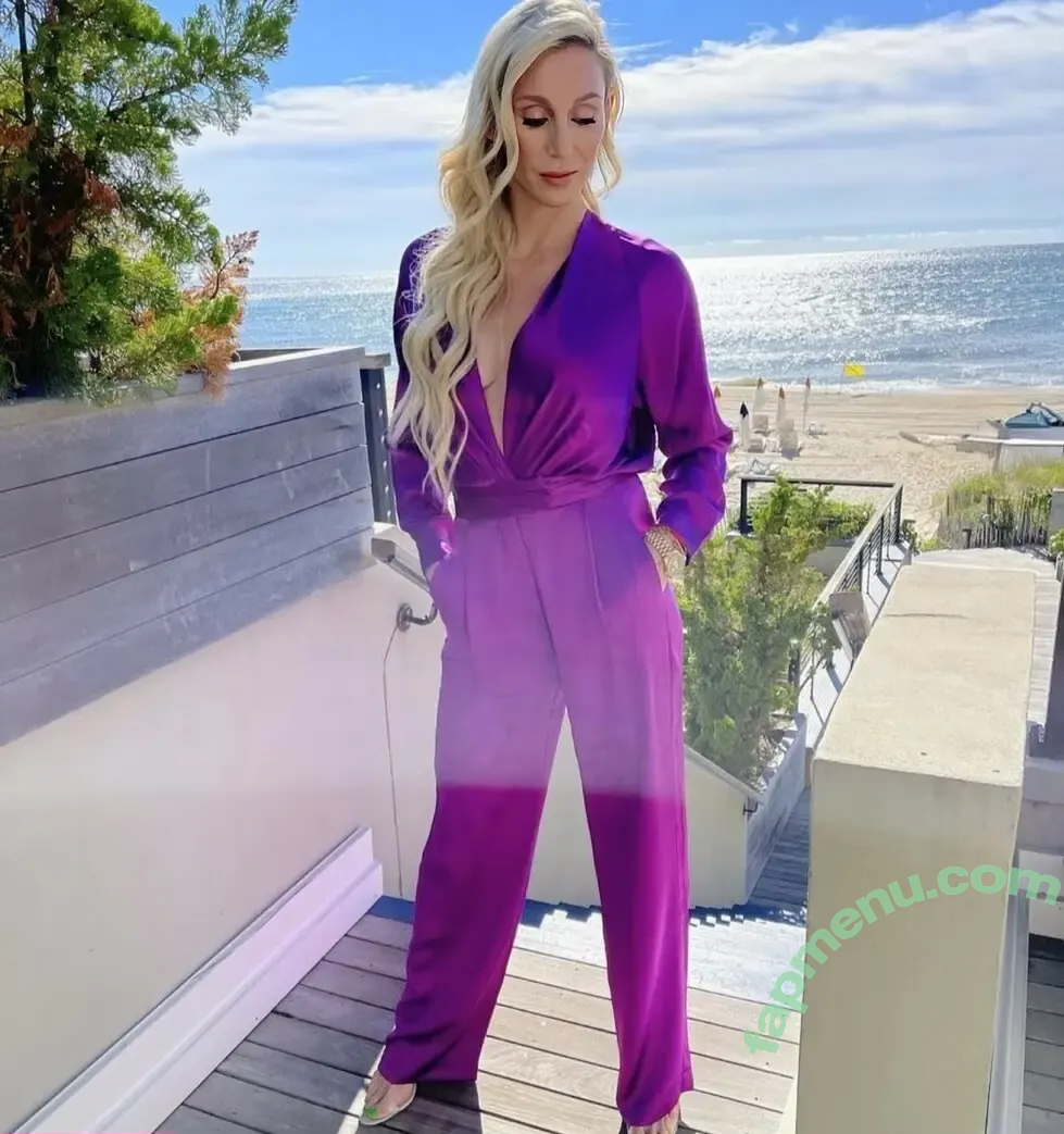 Charlotte Flair nude photo #1264 (WWE / charlottewwe)