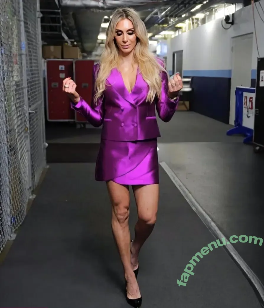 Charlotte Flair nude photo #1267 (WWE / charlottewwe)