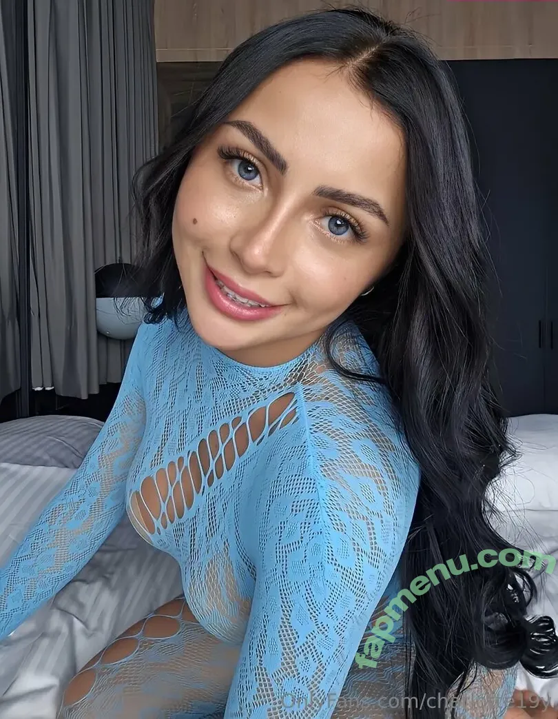 charlotte19y nude photo #0549 (charlotte19y)