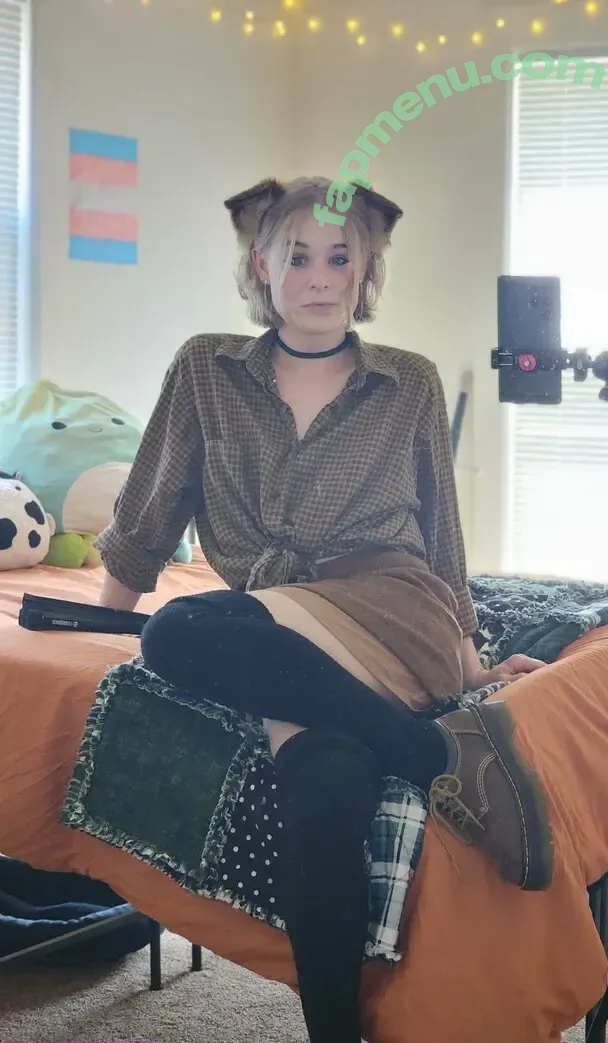 Charlotte40404 nude photo #0135 (too_old_femboy)