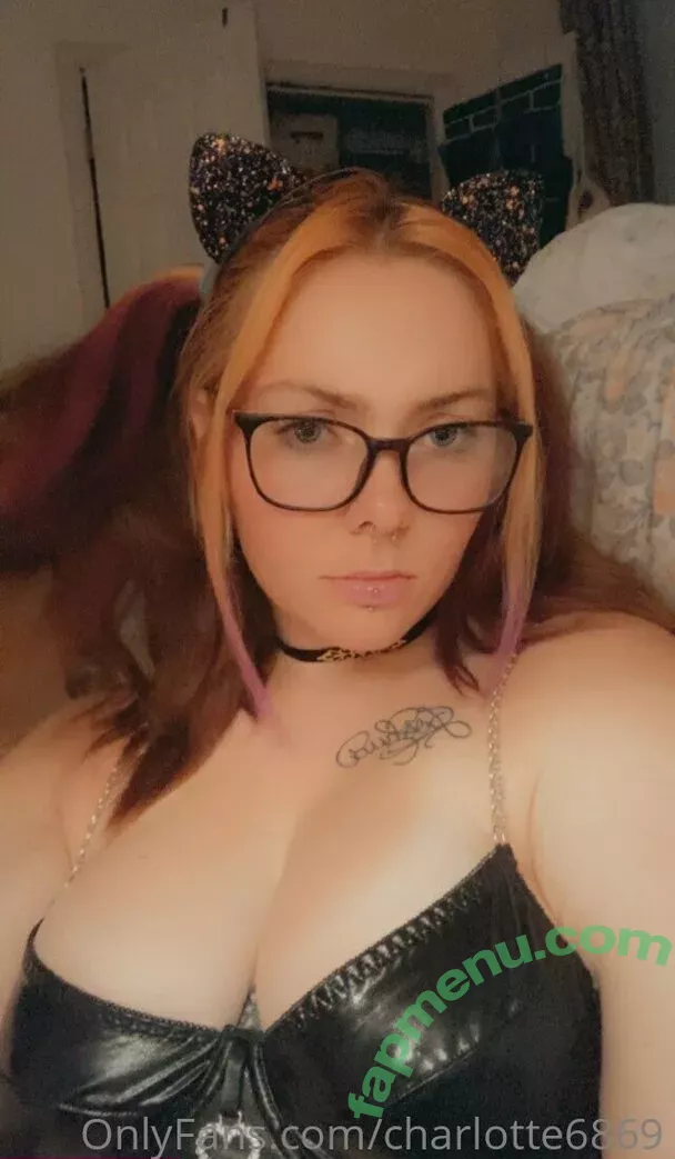 charlotte6869 nude photo #0103 (emily.hale6869)
