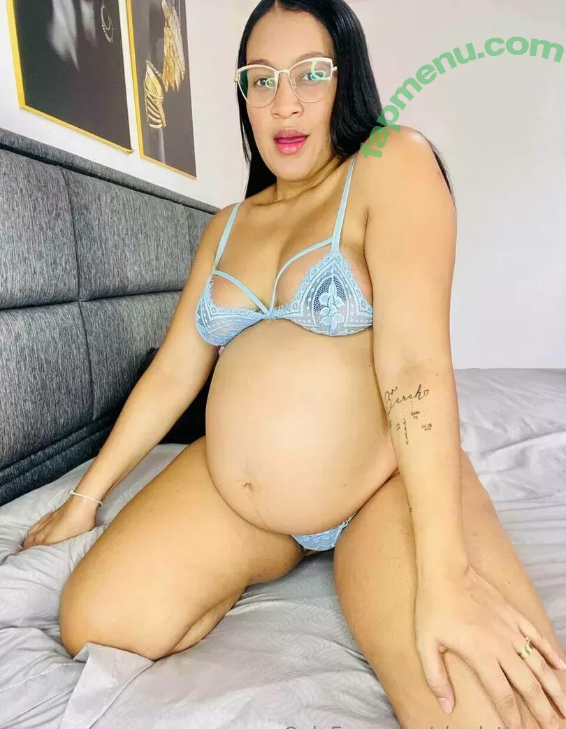 charlottepre nude photo #0153 (charlotteprepa)