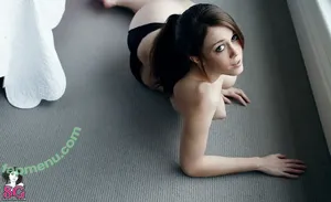charlottesomething / Chad nude photo #0445