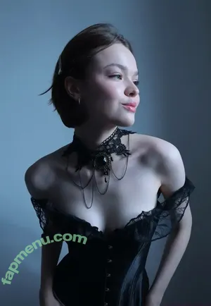  nude photo #0009