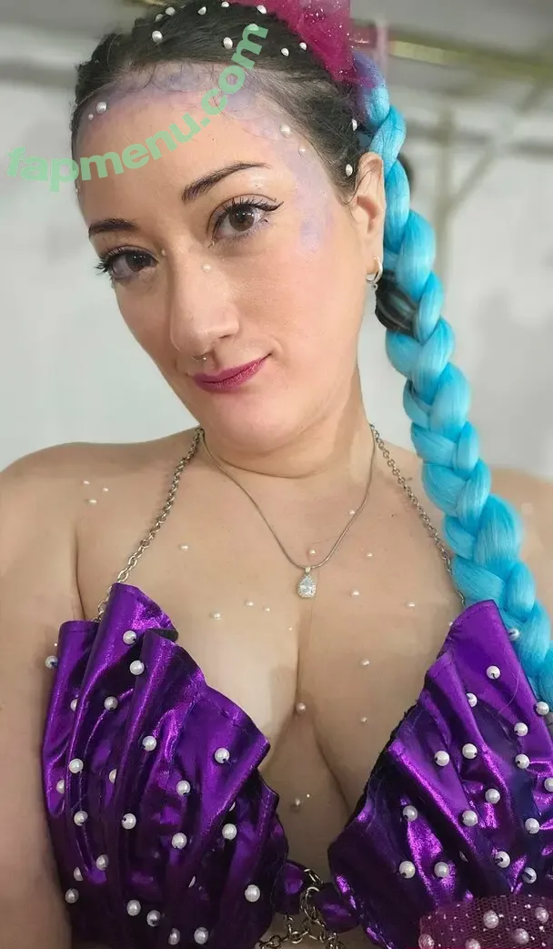 charmedmollytha nude photo #0029 (charmed.mollytha)