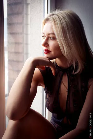 CharmModels / charm_models_women_fashion nude photo #1322