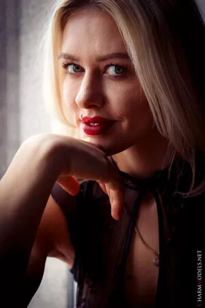 CharmModels / charm_models_women_fashion nude photo #1323