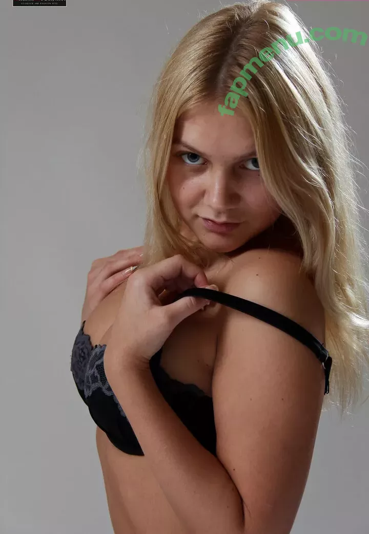 CharmModels nude photo #1371 (charm_models_women_fashion)
