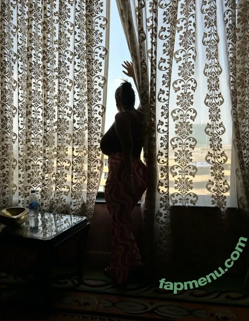 Charu Sharma nude photo #0026 ( / Charu S / Charushamra0801 / charusharma0108)