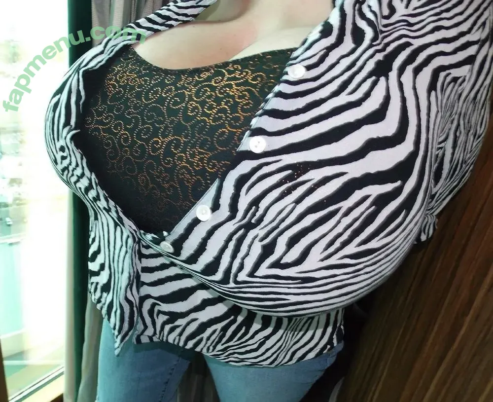 Chelsea Charms nude photo #4356 (chelsea_charms_)