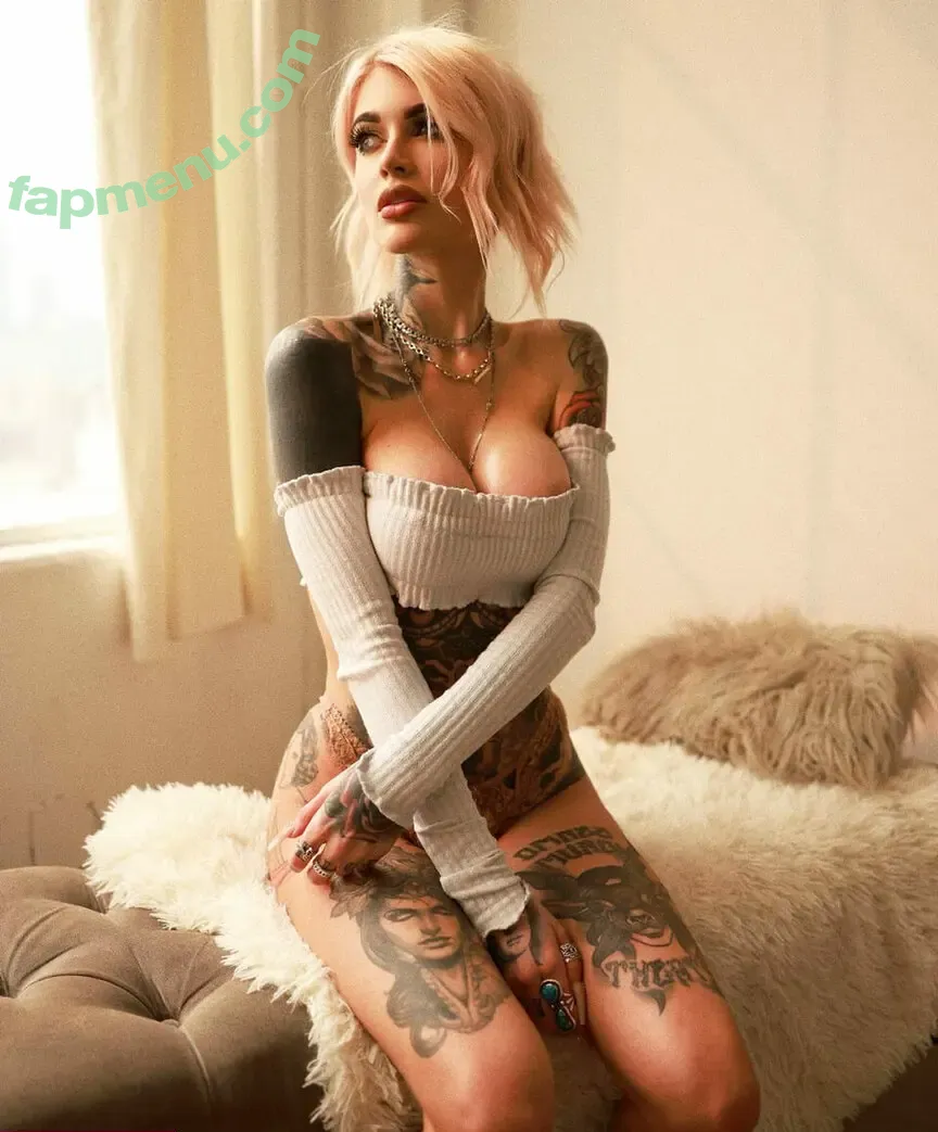 Chelsea Gabrielle nude photo #0047 (chelseagabriellee / gabbileelive)