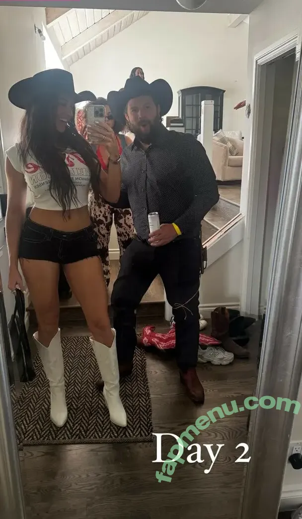 Chelsea Green nude photo #1884 (Chelsea317 / ImChelseaGreen / chelseaagreen)