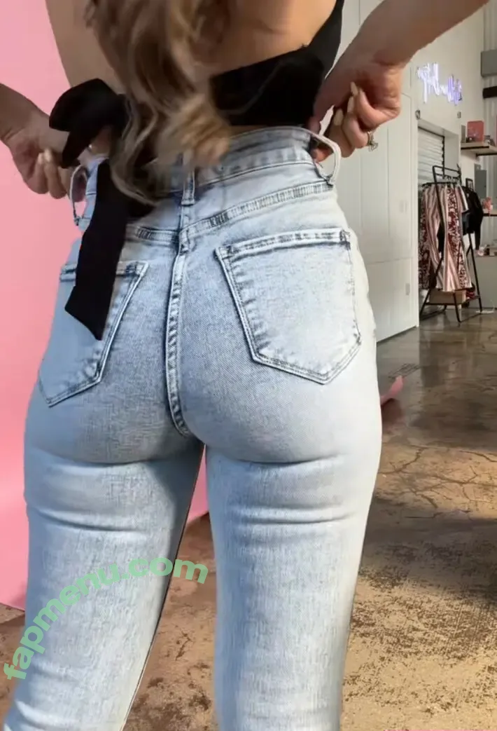 Chelsea Sommers nude photo #0287 (chelseasommers_)