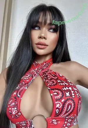  nude photo #0005