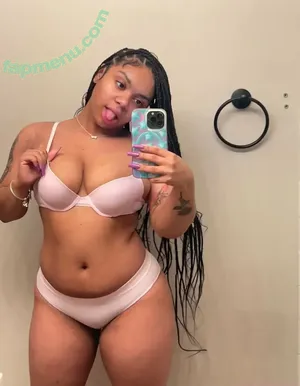 cherryblossumm / chxrryxblossom nude photo #0001