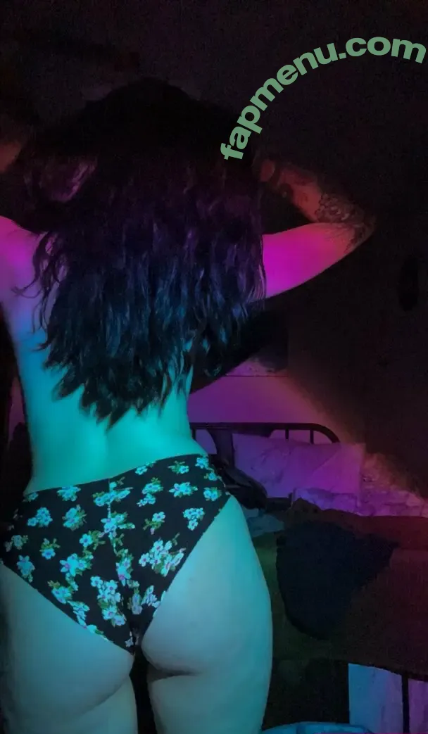 cherryrosexoxo nude photo #0019 (roxrox_xoxo)