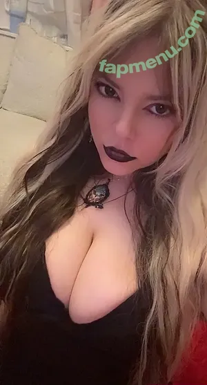 Chewys.melons / Chewy_waifu / chewtastic_chewy nude photo #0535