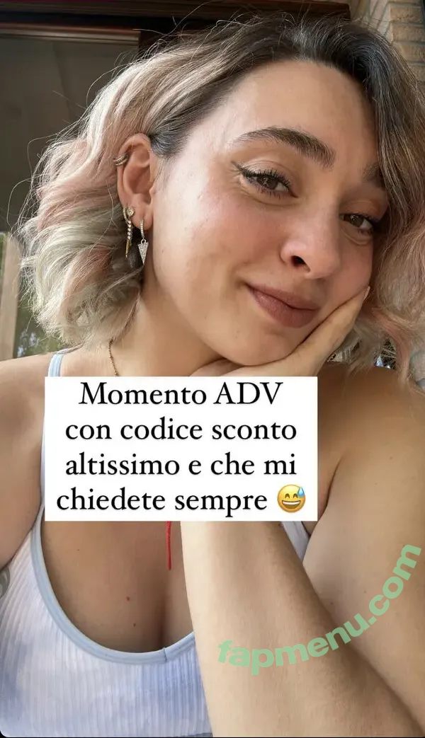 Chiara ASMR nude photo #0001 (chiara.asmr)