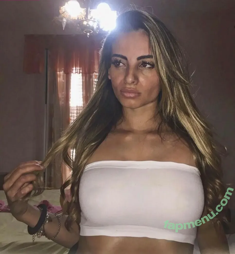 Chiara Farina nude photo #0014 (chiarafarina_00 / chiarafarina_official)