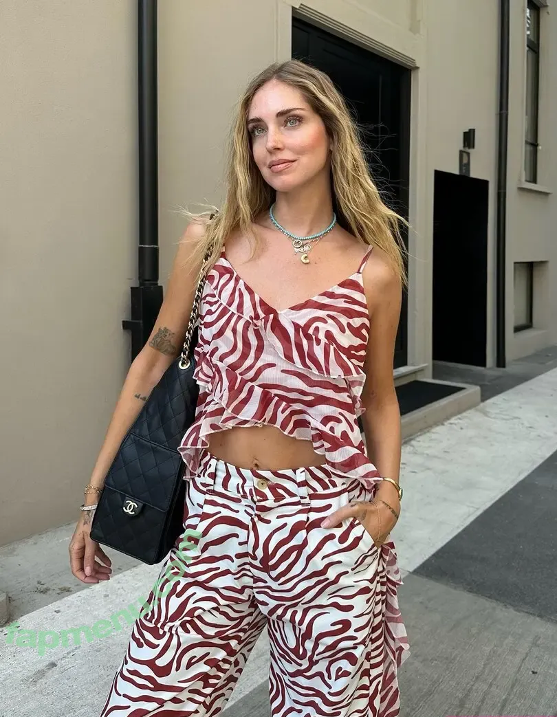 Chiara Ferragni nude photo #1006 (chiaraferragni / chiaraferragniof)