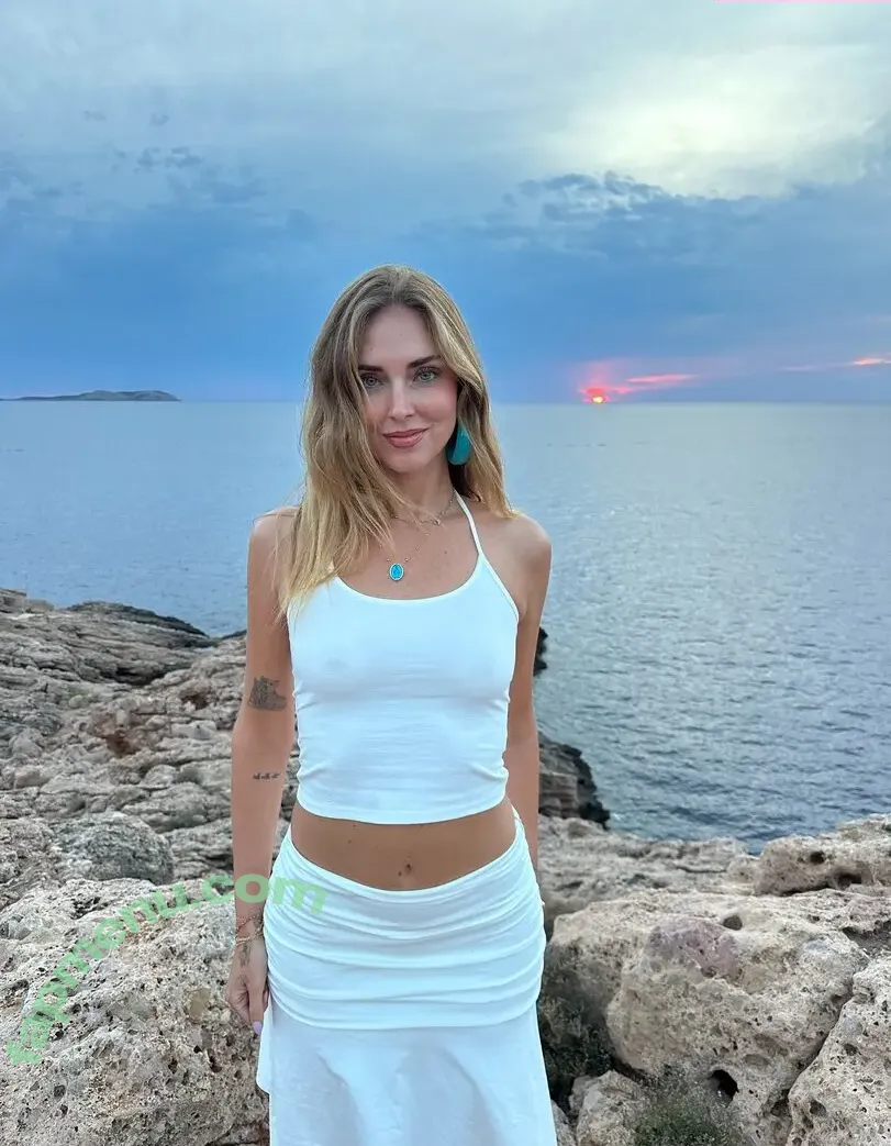 Chiara Ferragni nude photo #1022 (chiaraferragni / chiaraferragniof)