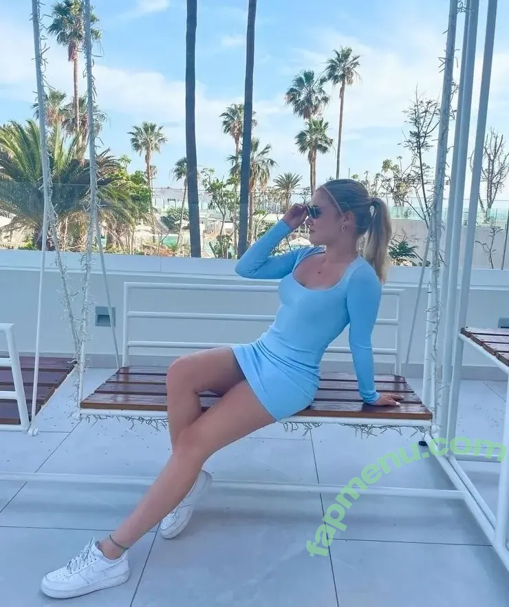 Chiara Tews nude photo #0011 (chiaratews)