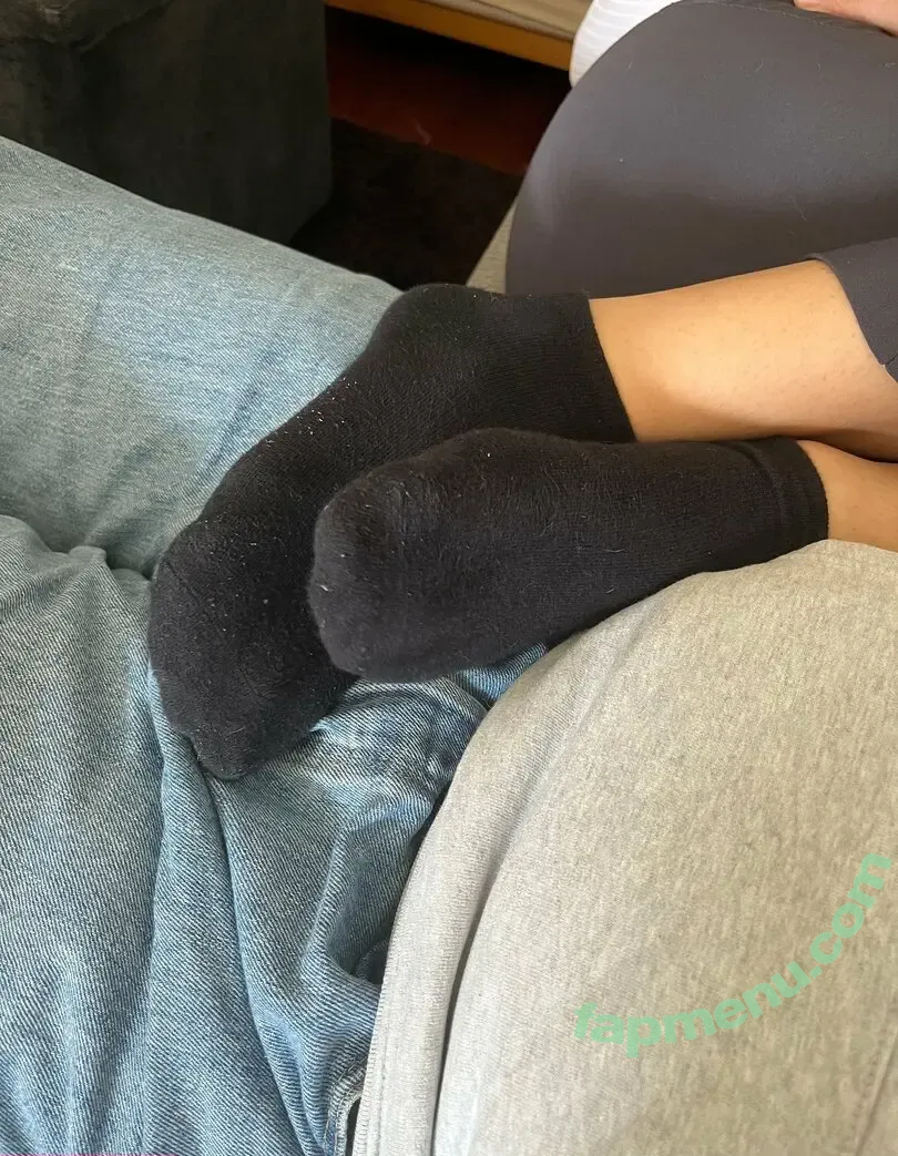 chiaratipsytoes nude photo #0004 (chiaratilesi)