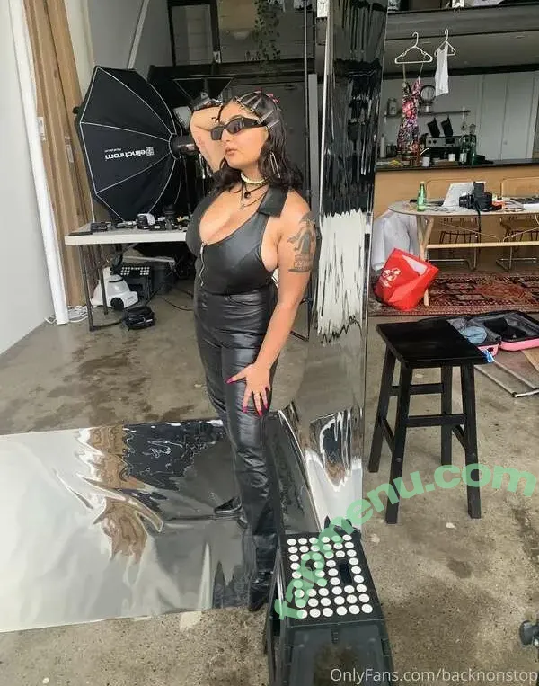 chippynonstopof nude photo #0082 (backnonsssstop / chippy_nonstop / chippyxnonstop)