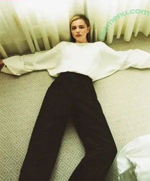 Chloë Grace Moretz / chloegmoretz nude photo #1427