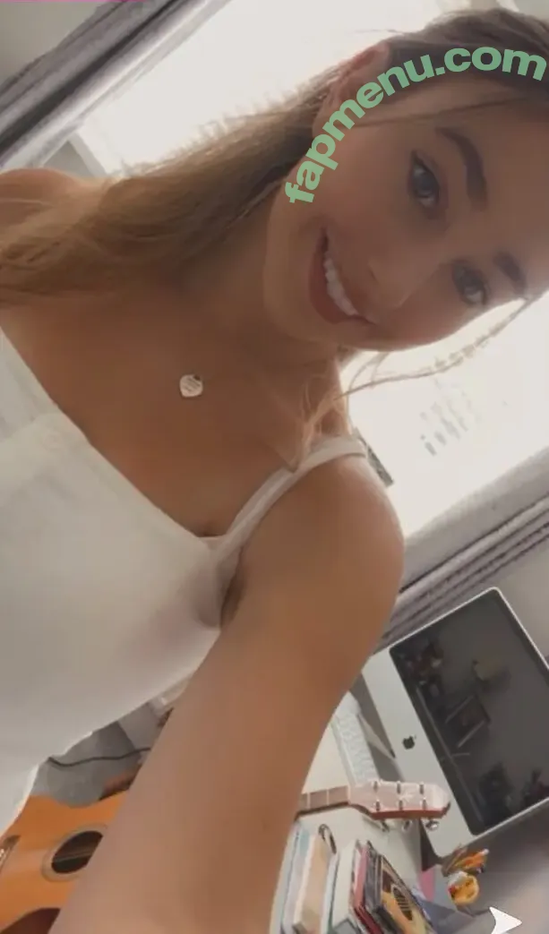 Chlo & Matt nude photo #0007 (chlo.mayy / chloandmatt)